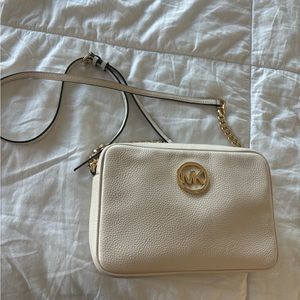 Michael Kors leather camera bag - cream EUC